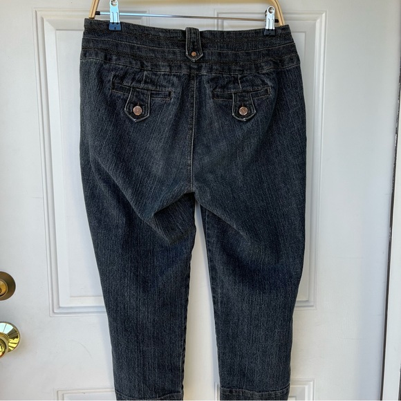 •One One Three• Cropped Length Jeans - Size 8 - Picture 6 of 9